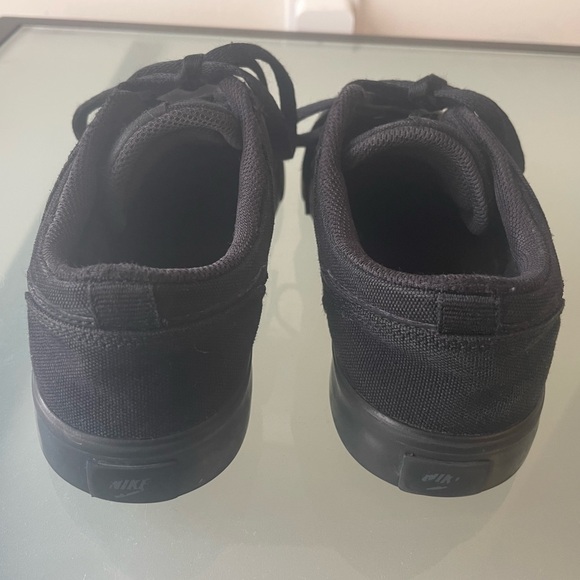 Nike SB Portmore - Black Canvas Sneakers - Size 4 US / 36 EU - Picture 6 of 11